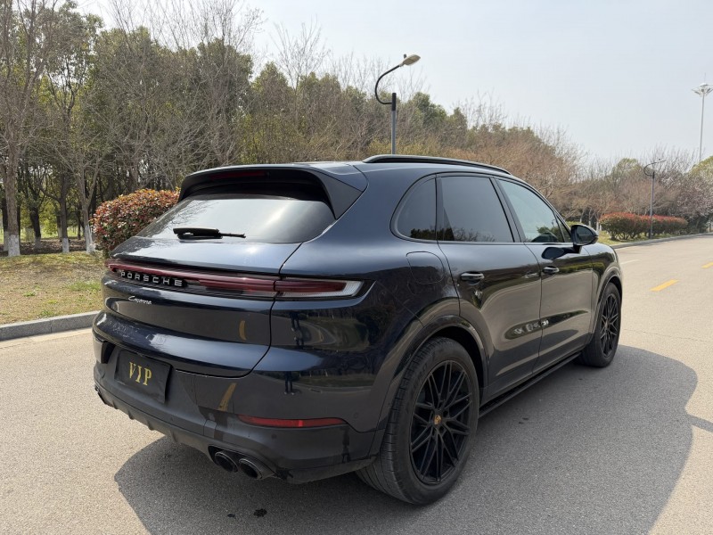 盐城24年保时捷卡宴8