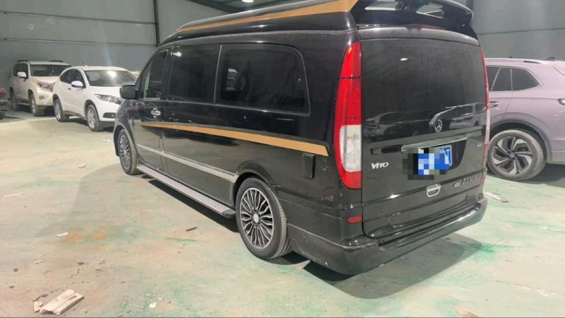 菏泽14年奔驰威霆8