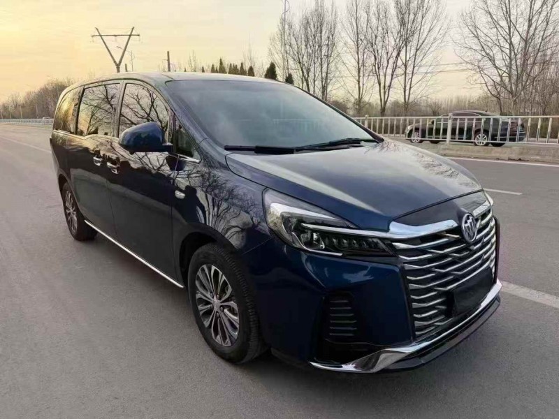 枣庄23年别克GL82