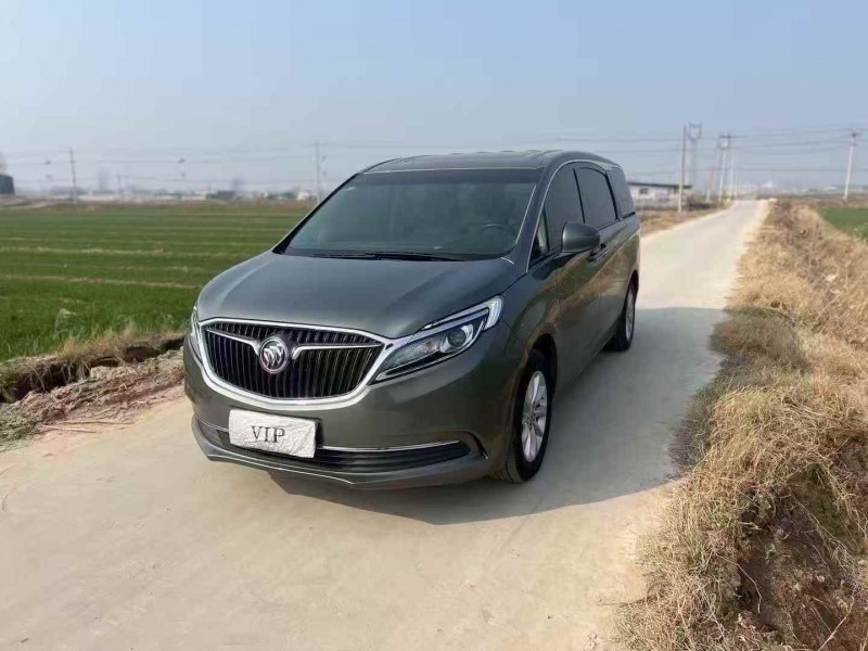 东营19年别克GL83