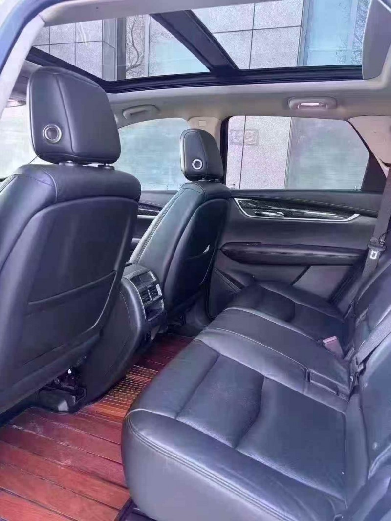 吉林16年凯迪拉克XT59