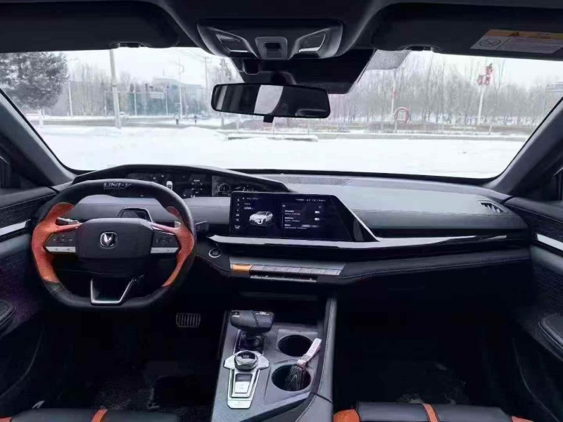 吉林24年长安汽车UNI4