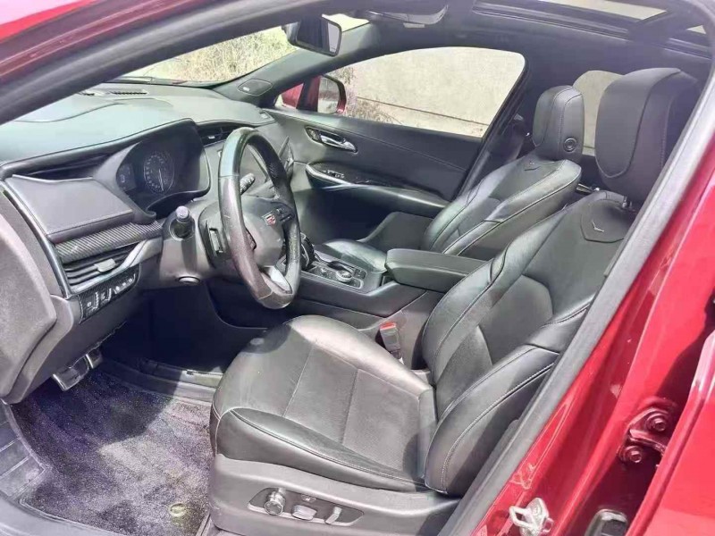 潍坊19年凯迪拉克XT54