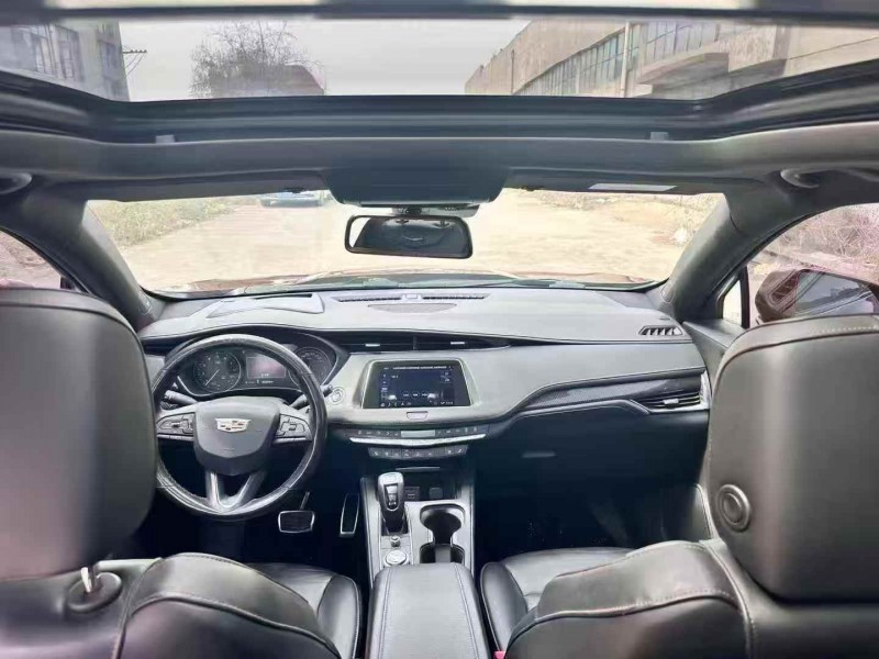 潍坊19年凯迪拉克XT56