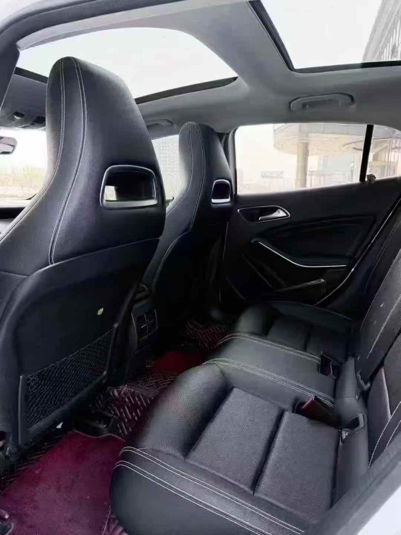 吉林19年奔驰GLA9