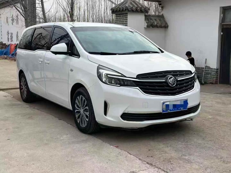 济宁20年别克君威2