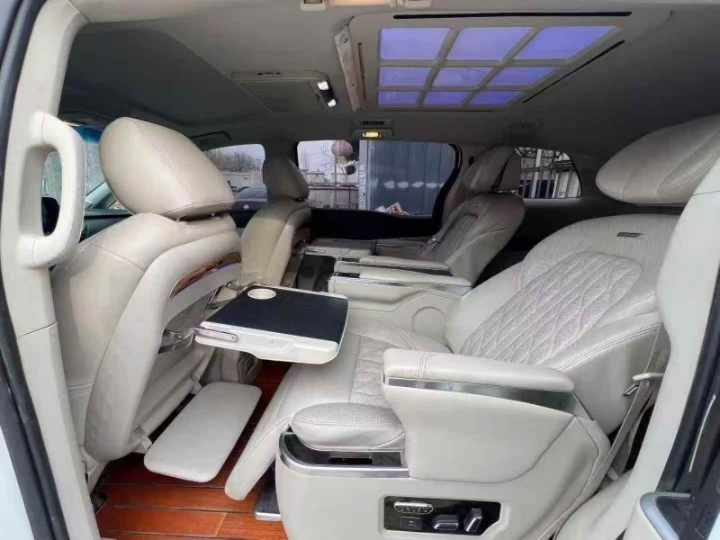 济宁20年别克君威3