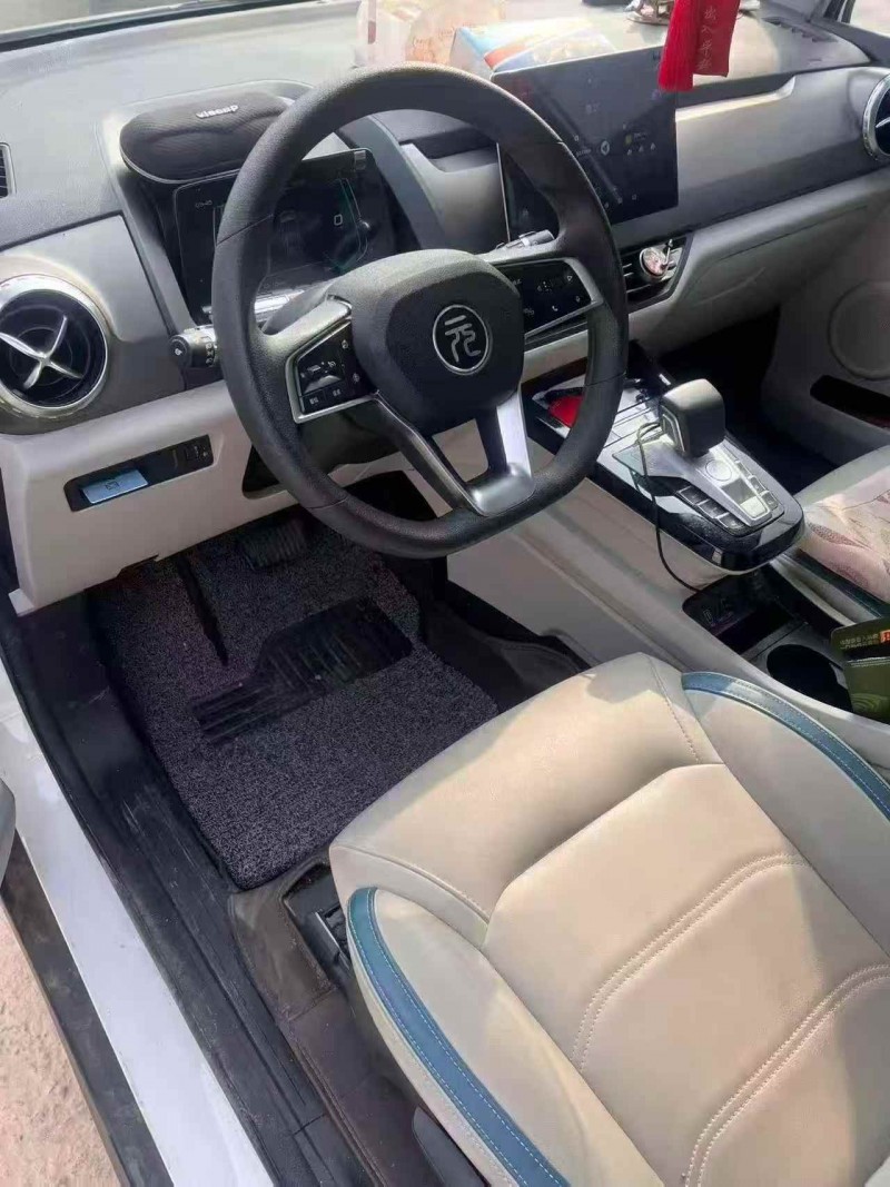 天津23年比亚迪元4