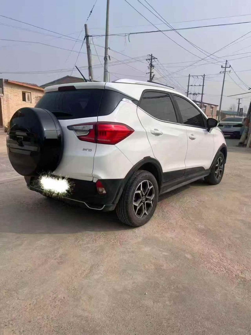 天津23年比亚迪元8