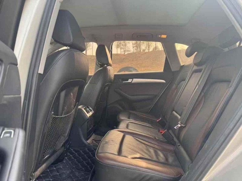 鹤壁17年奥迪Q56