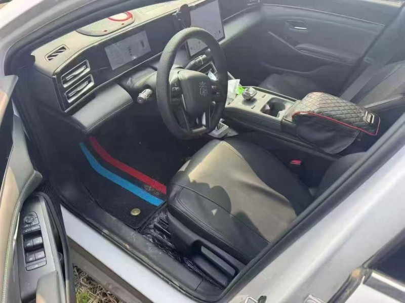 潍坊25年比亚迪秦4