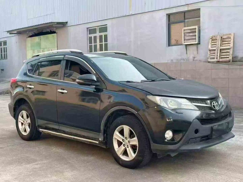 三明13年豐田RAV4榮放3