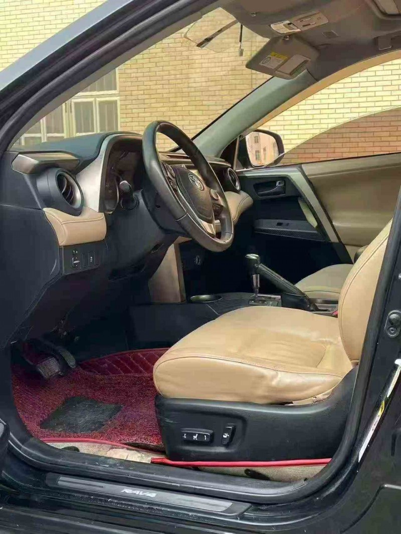 三明13年豐田RAV4榮放4