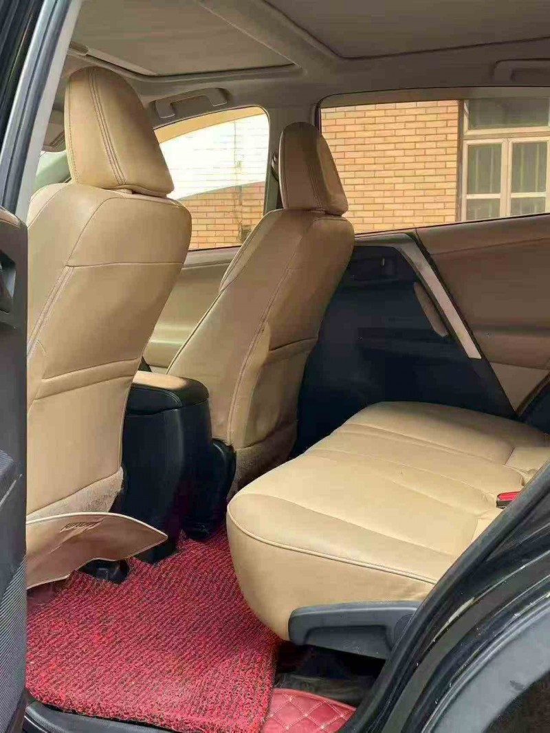 三明13年豐田RAV4榮放5