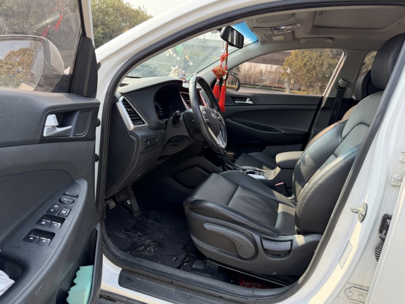 鹽城18年現代途勝3