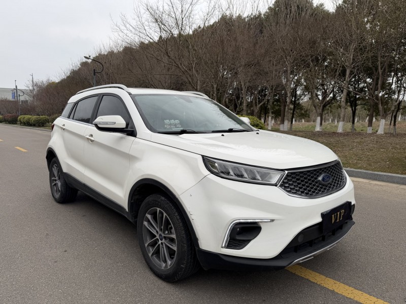 鹽城19年福特領界8