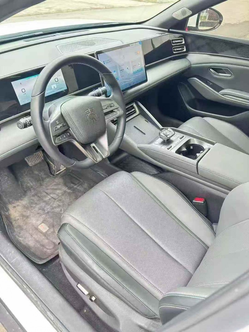 菏泽25年比亚迪秦4