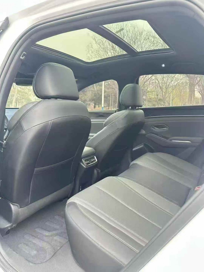 菏泽25年比亚迪秦5