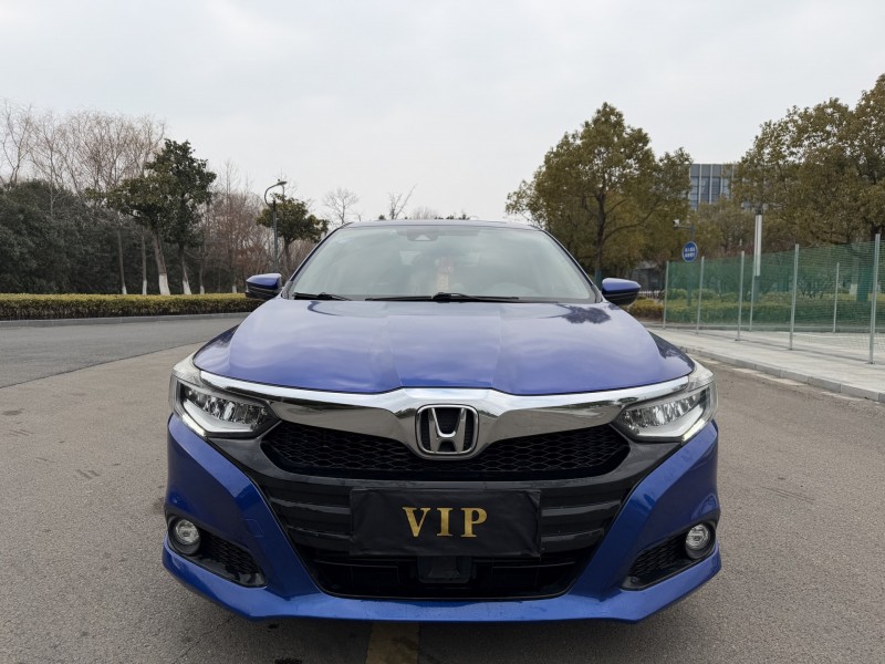 鹽城18年本田凌派1