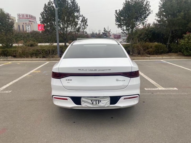 青岛22年比亚迪秦9