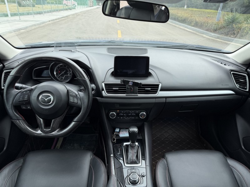 盐城14年马自达昂克赛拉8