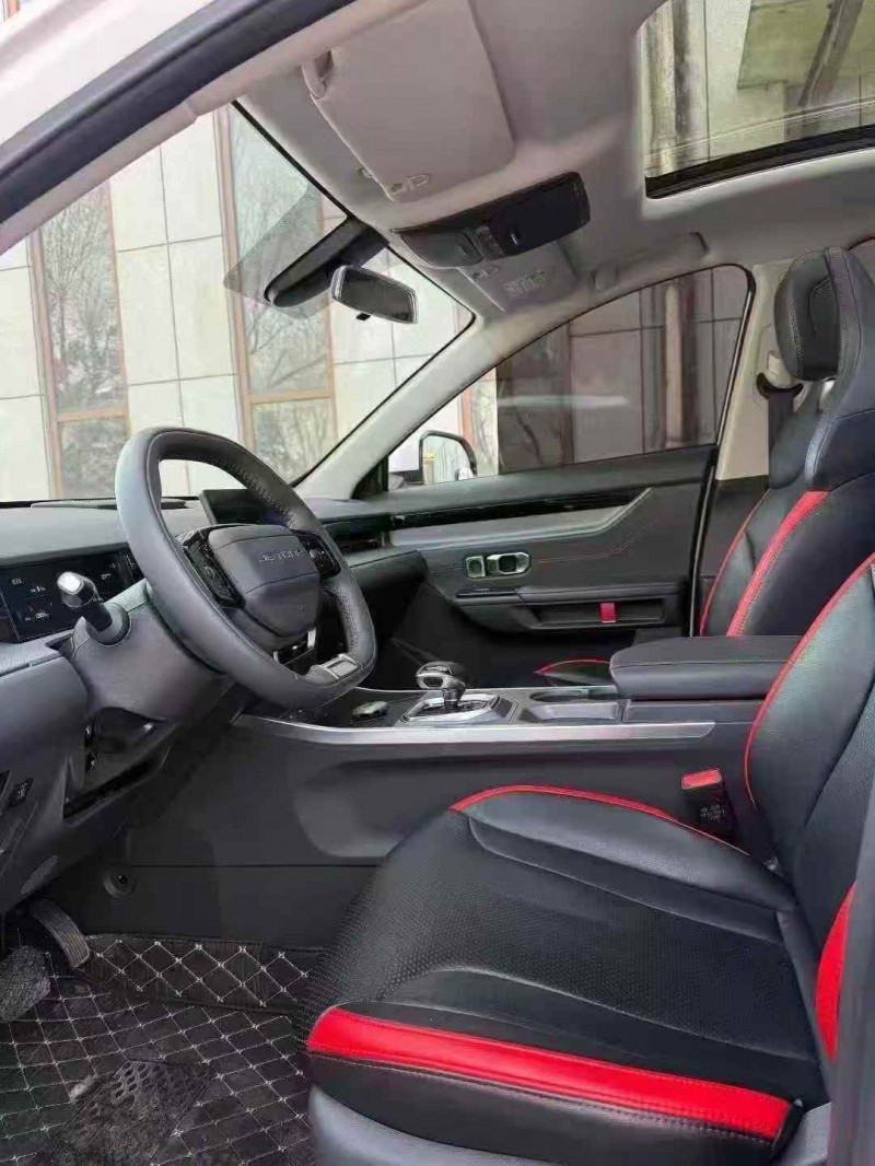 吉林25年奇瑞捷途7