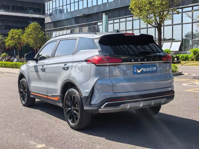 汕頭21年吉利博越9