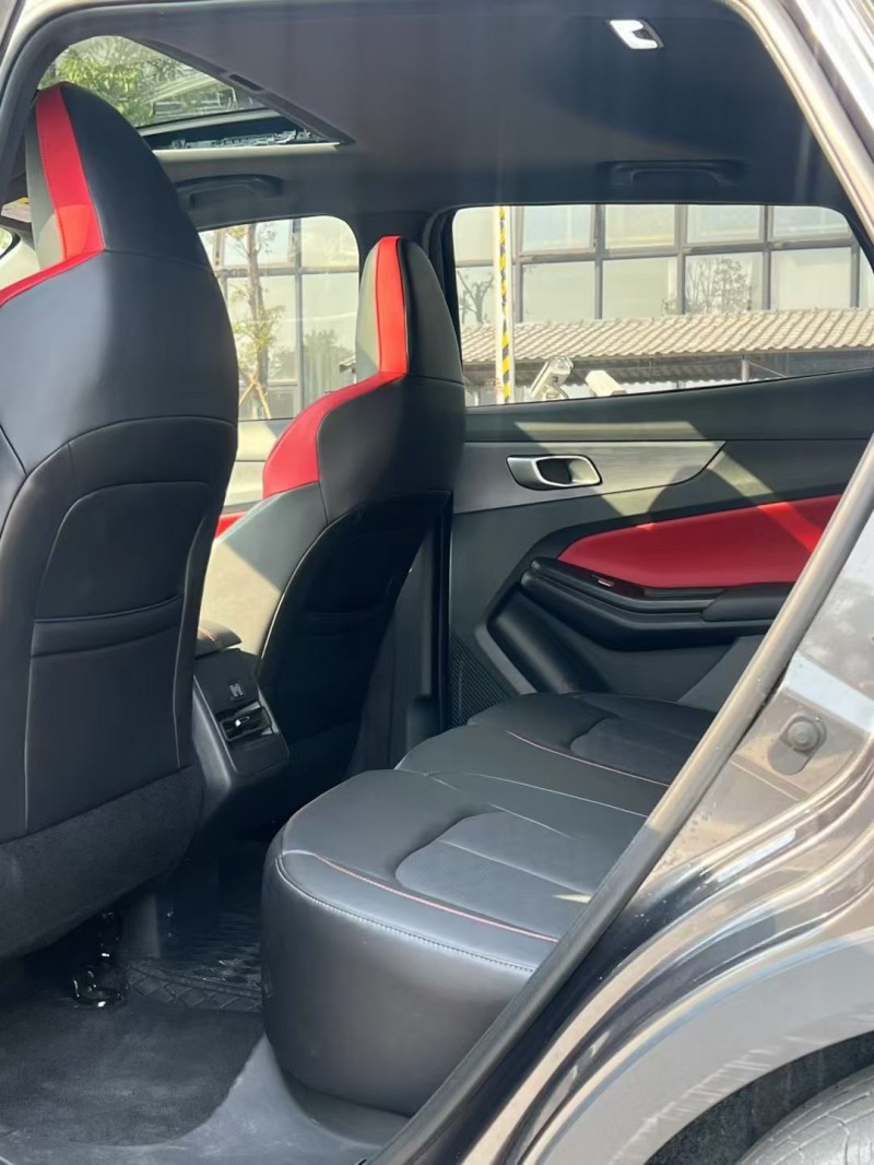 佛山25年長安汽車CS558