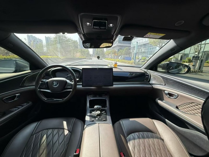 珠海22年比亚迪汉5