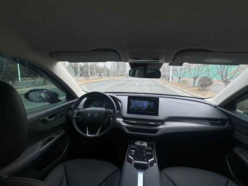 常德23年红旗E-QM54