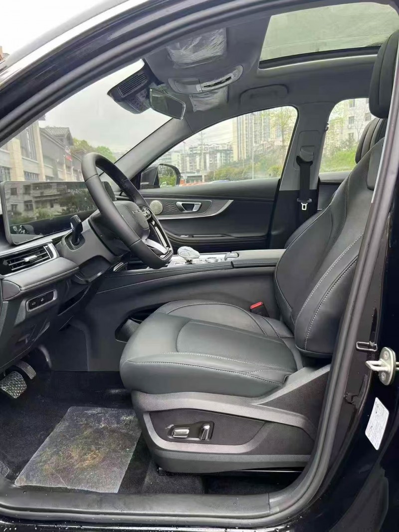 重庆25年奇瑞瑞虎4