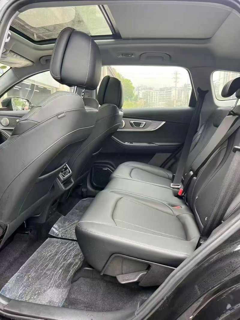 重庆25年奇瑞瑞虎5