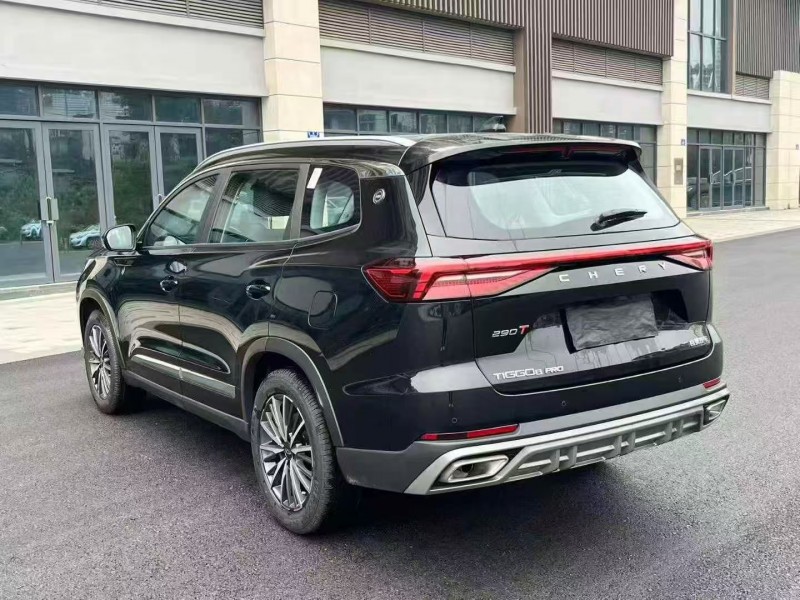 重庆25年奇瑞瑞虎8