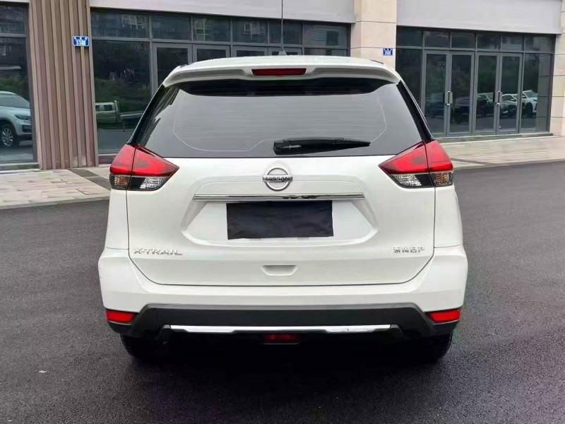 重庆25年日产奇骏9