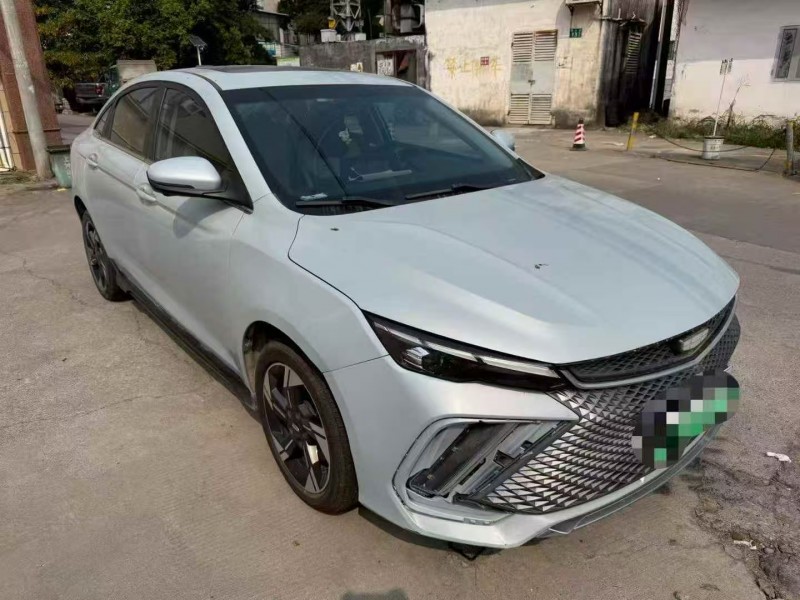 珠海22年吉利帝豪2