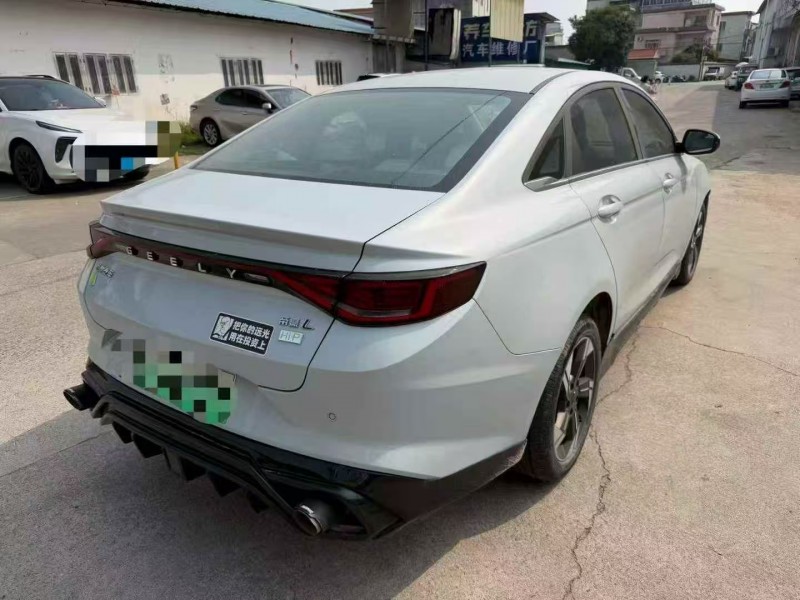 珠海22年吉利帝豪7