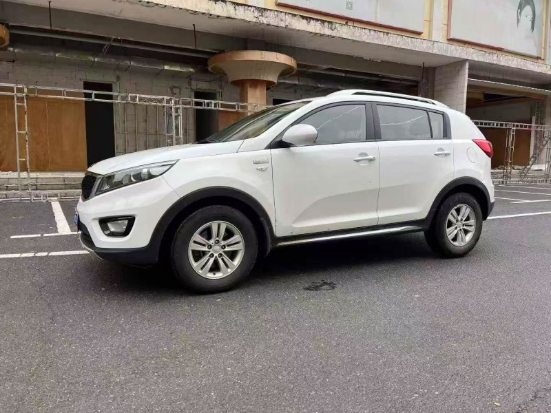 株洲18年起亚智跑2