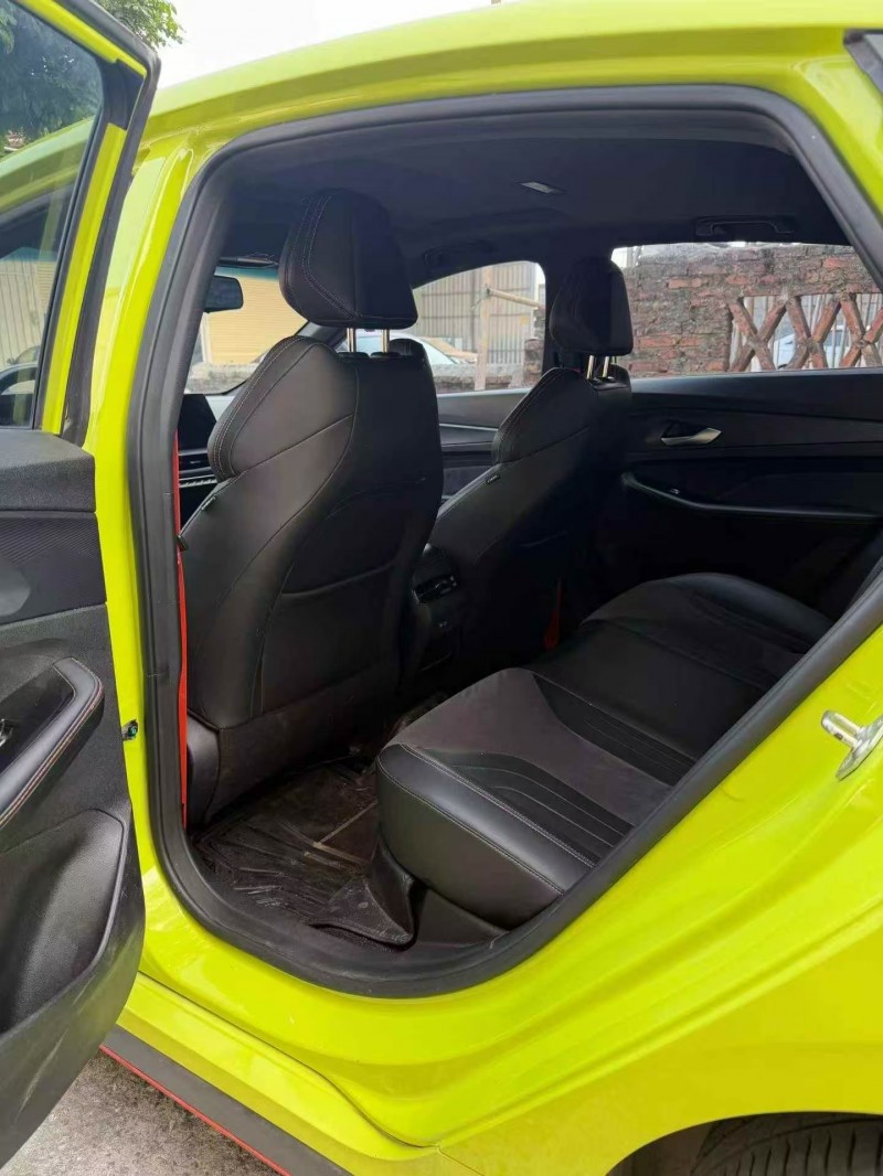 深圳22年吉利缤瑞4