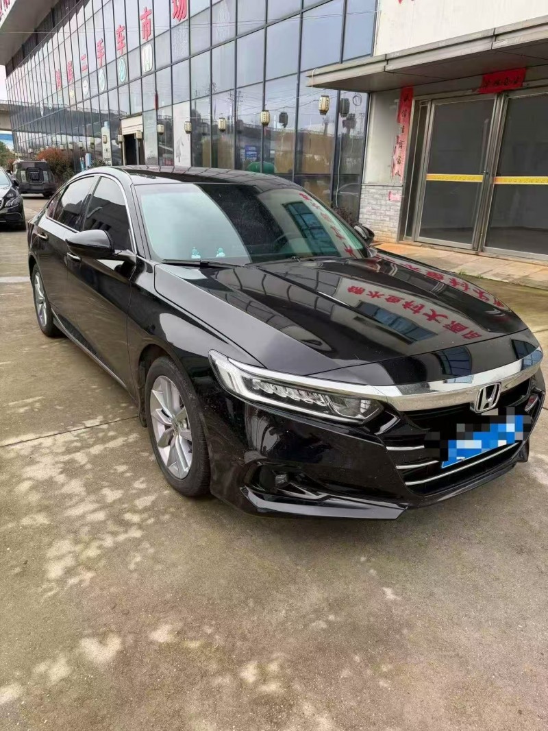 荆门22年本田雅阁1