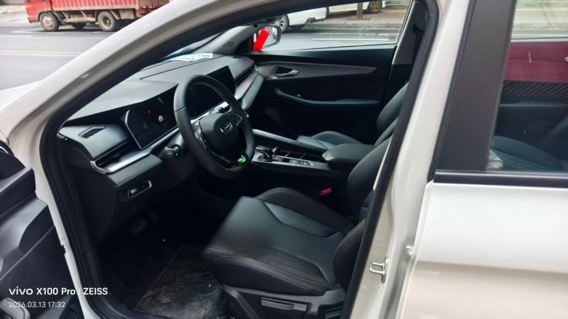 娄底26年吉利缤瑞2