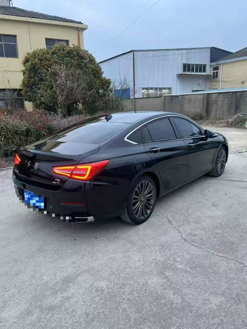 蚌埠21年红旗H57