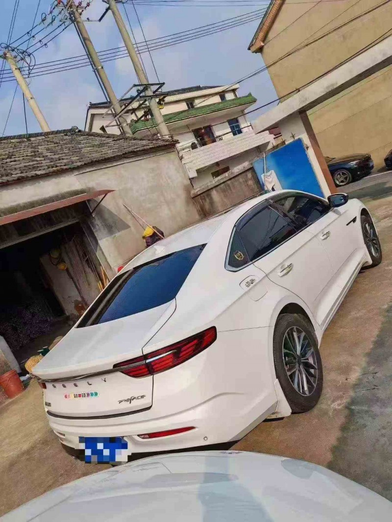 东营22年吉利星瑞8