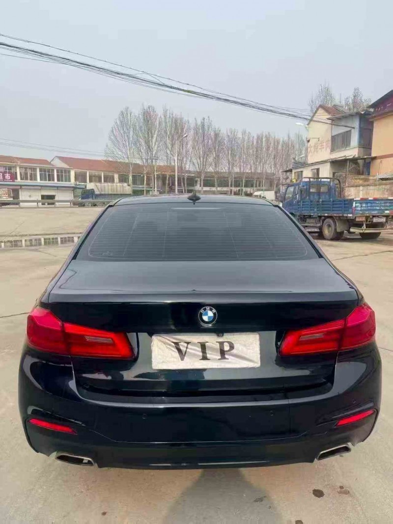 淄博19年宝马5系8