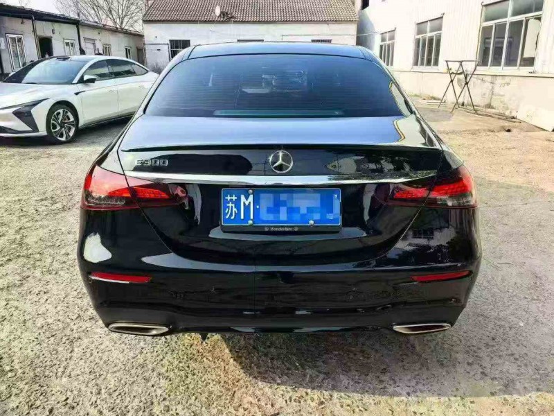 南通23年奔驰E8