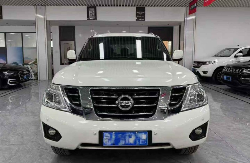 十堰17年日产途乐1