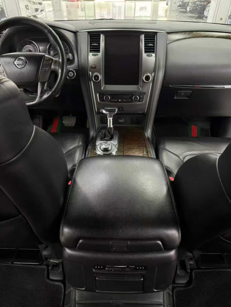 十堰17年日产途乐6