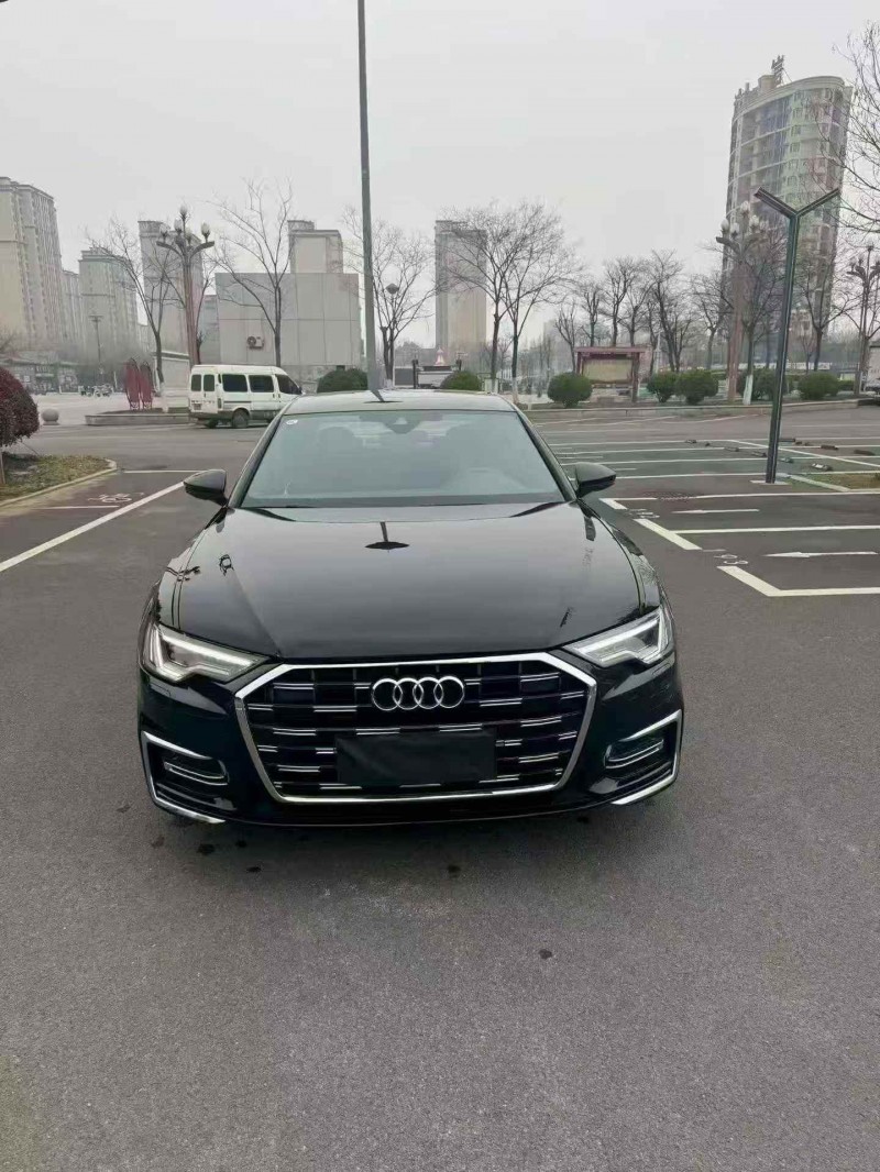 济宁24年奥迪A6L1