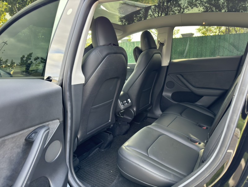 盐城22年特斯拉MODEL Y4