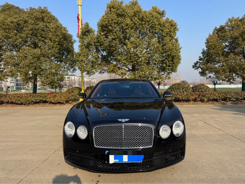 盐城17年宾利飞驰1