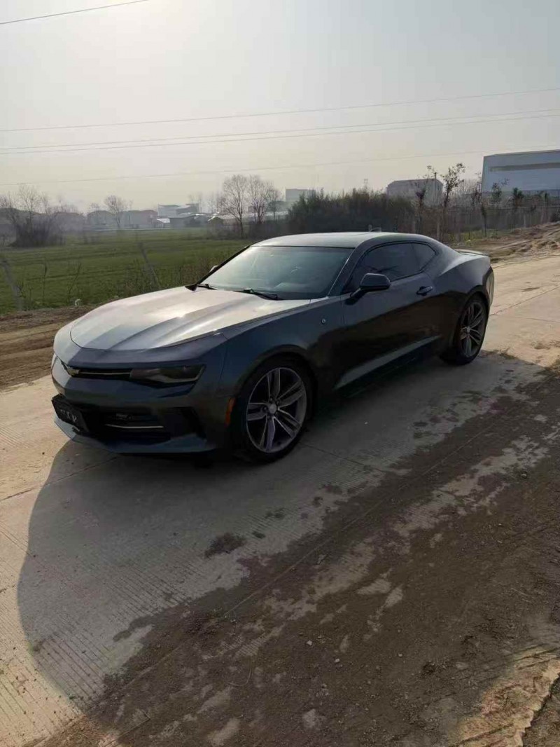 蚌埠18年雪佛兰科迈罗2